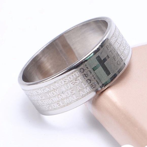 Silver Lord's Prayer Cross Ring 8mm Men’s Women’s - Picture 2 of 5